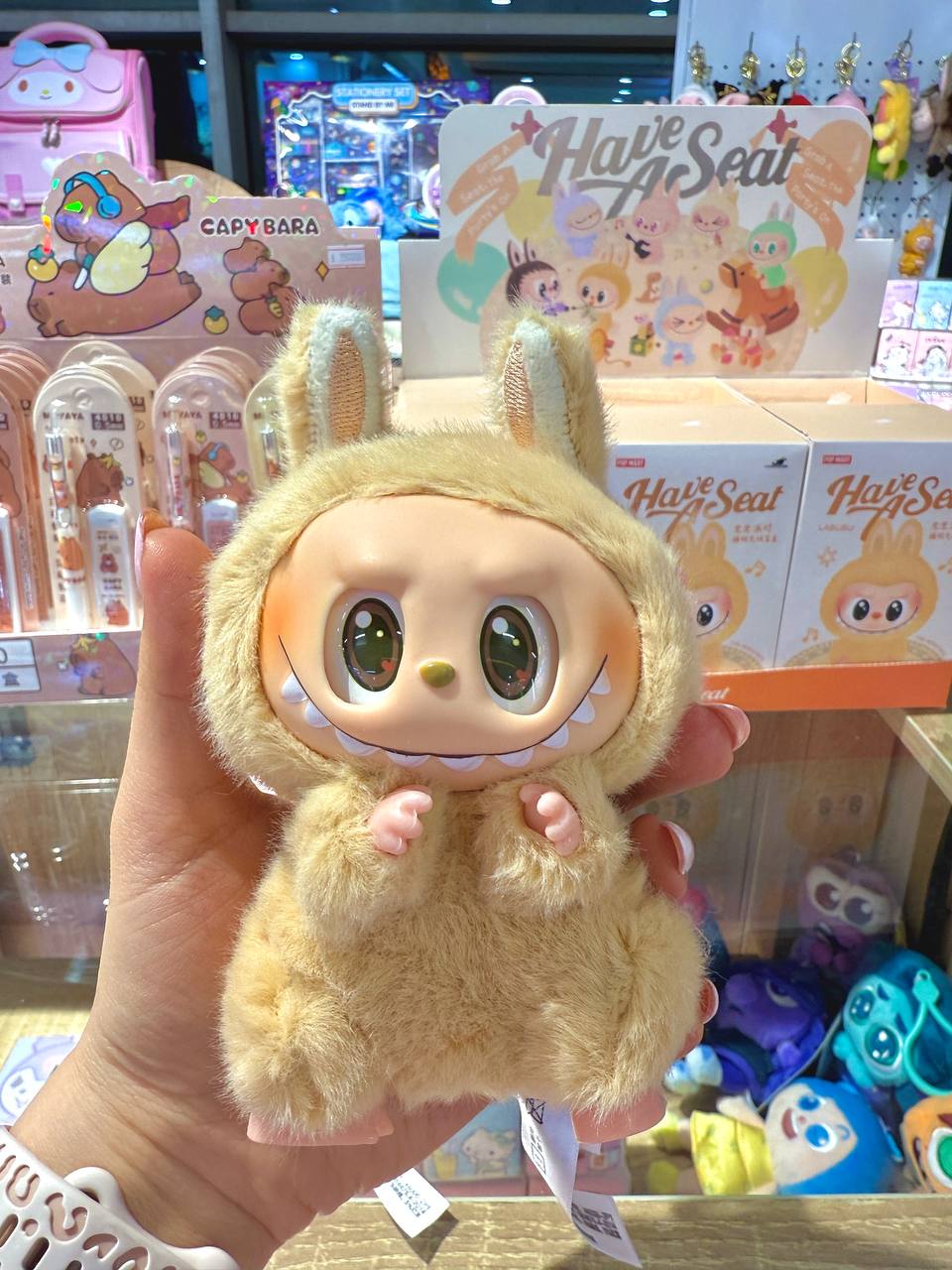 عروسک اورجینال شانسی لبوبو سری نشسته